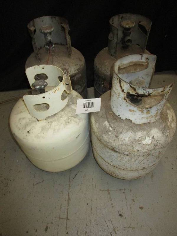 lot 63 image: 4 Propane Tanks