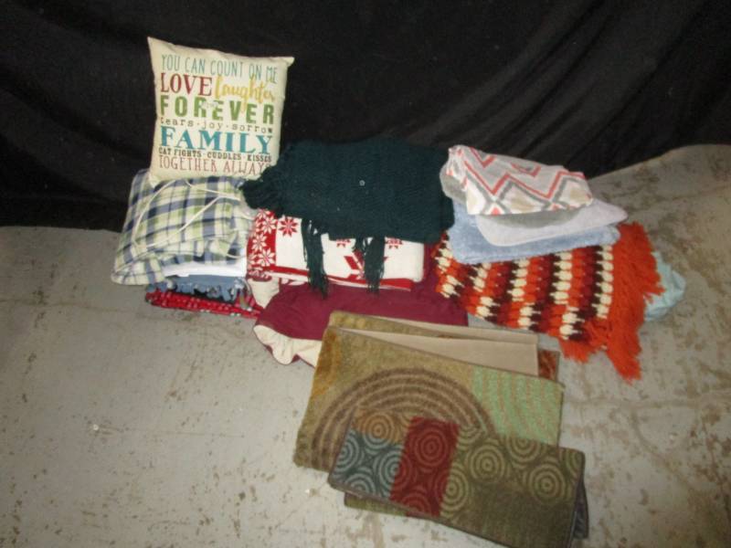 lot 86 image: Various Rugs and Blankets, 1 Heating Blanket