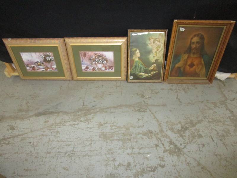 lot 98 image: 4 misc Picture Dcor