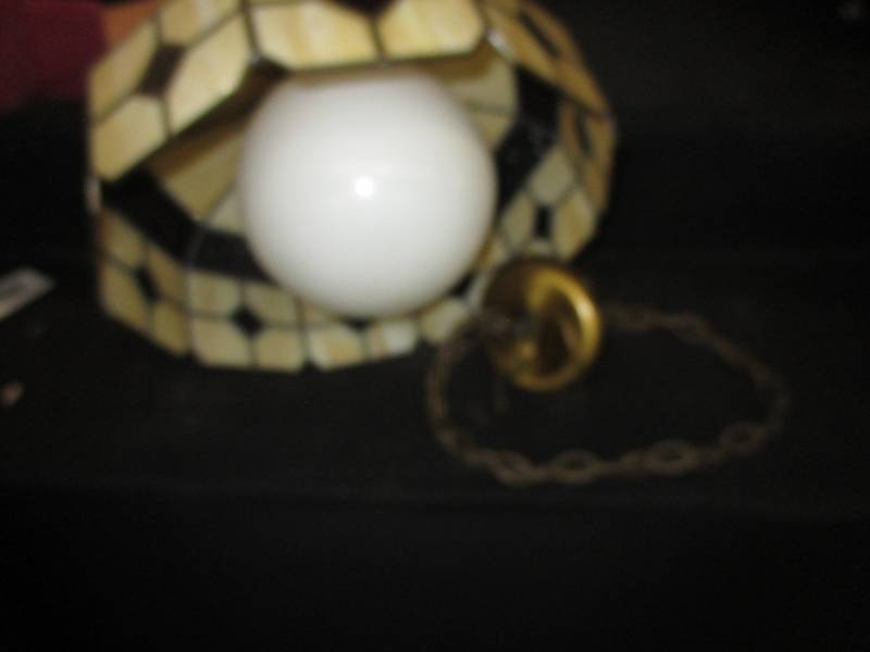 lot 103 image: Vintage Chandielier Light