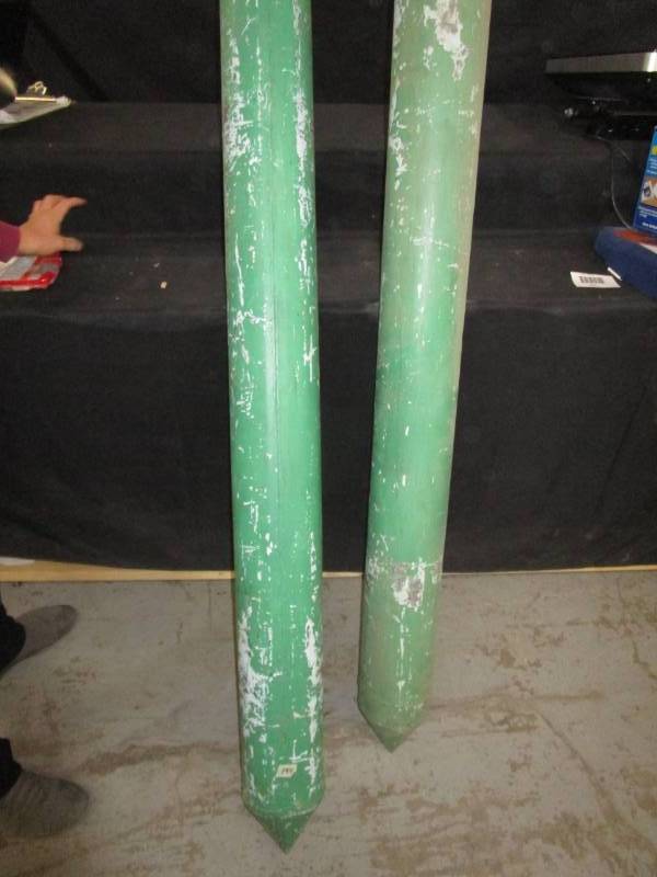 lot 104 image: 2 Pootons, meant for canoe