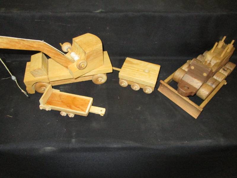 lot 112 image: Handmade Tow Truck and Plow