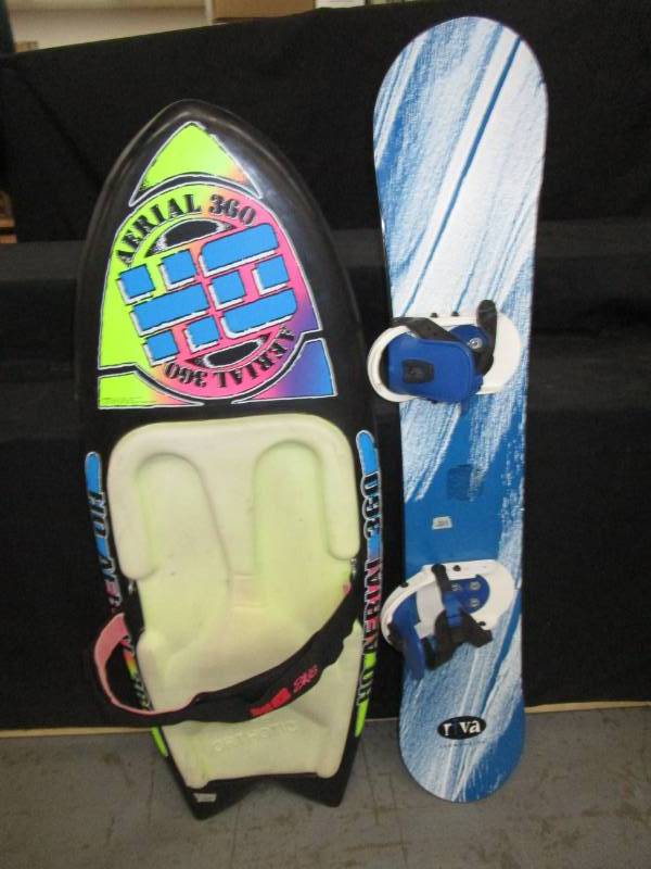 lot 127 image: Aerial Kneeboard and Reva Snowboard