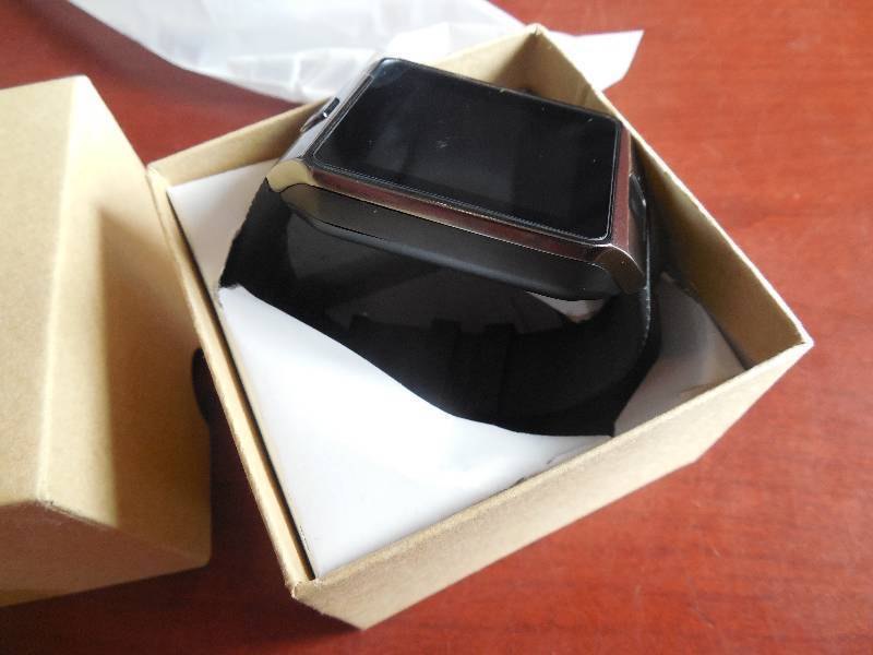 lot 95 image: BRAND NEW DZ09 Bluetooth Smart Wrist Watch with Camera and Sim Card Slot (BLACK)