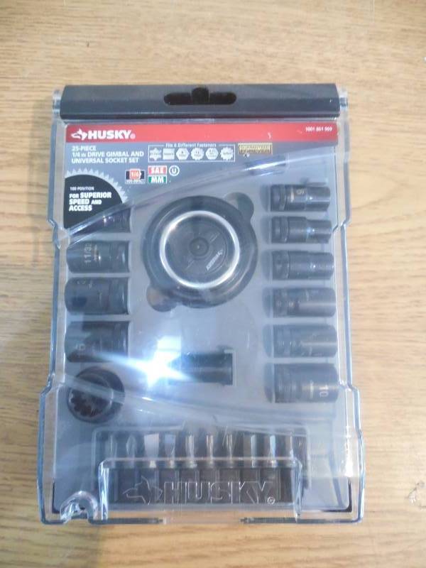 lot 32 image: Husky 14 in. Drive Gimbal and Universal Socket Set (25-Piece)