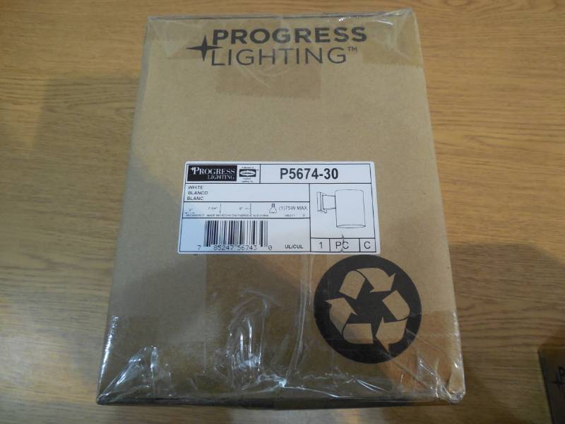 lot 9 image: Progress Lighting White 1-Light Outdoor Wall Lantern