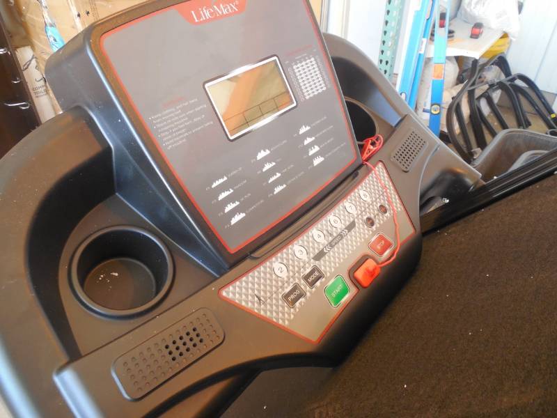 Life 2025 max treadmill