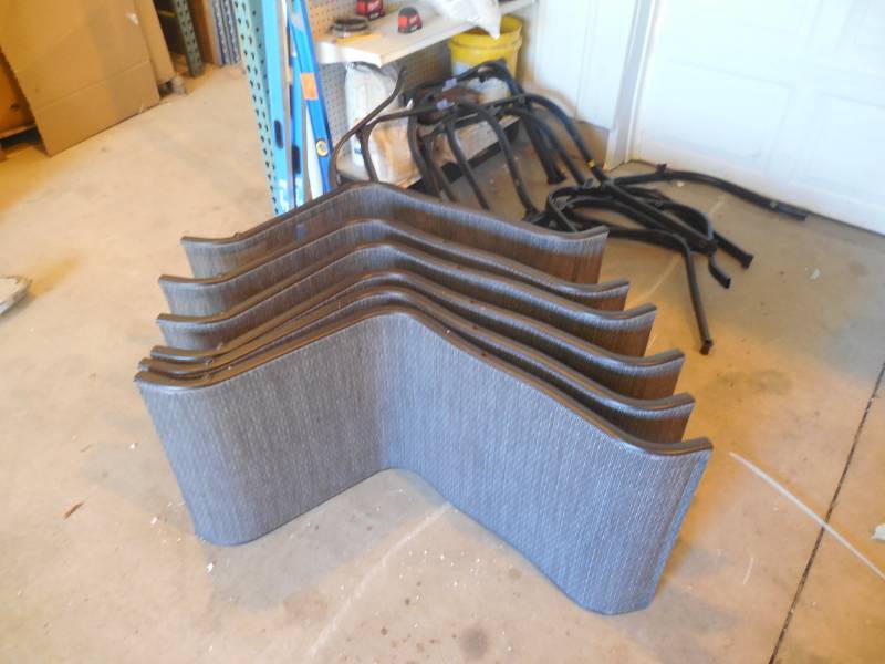 lot 67 image: (6) Outdoor Patio Chairs