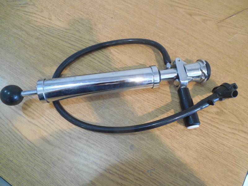 lot 85 image: KEG BEER TAP