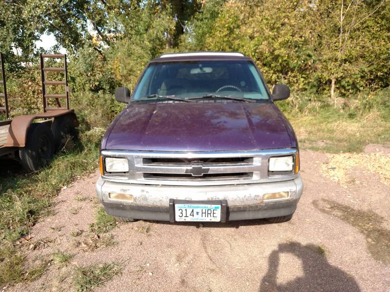 1995 Chevrolet S10 LS Pickup, 4 Cyl...