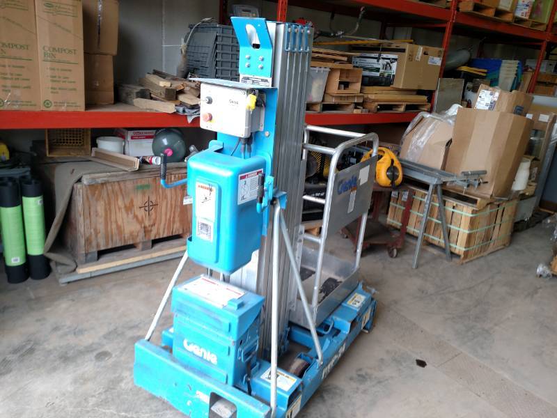 Genie Model IWP24 Manlift, 350 lb. ...