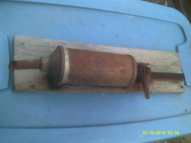 ANTIQUE SASUAGE STUFFER