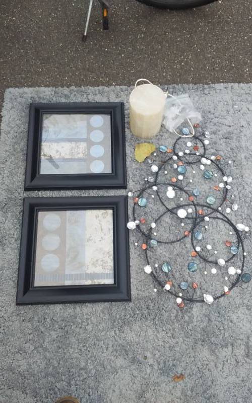 Wall Decor 2-Prints, 1-Stone Lamp, Metal Sculpture