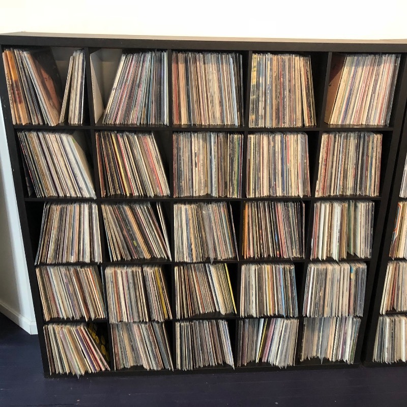 Ikea 5x5 Cube Storage Rock - ( 1 of 2 )