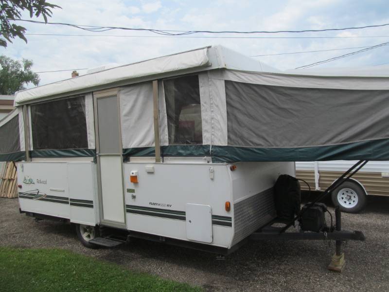 2004 Fleetwood Redwood