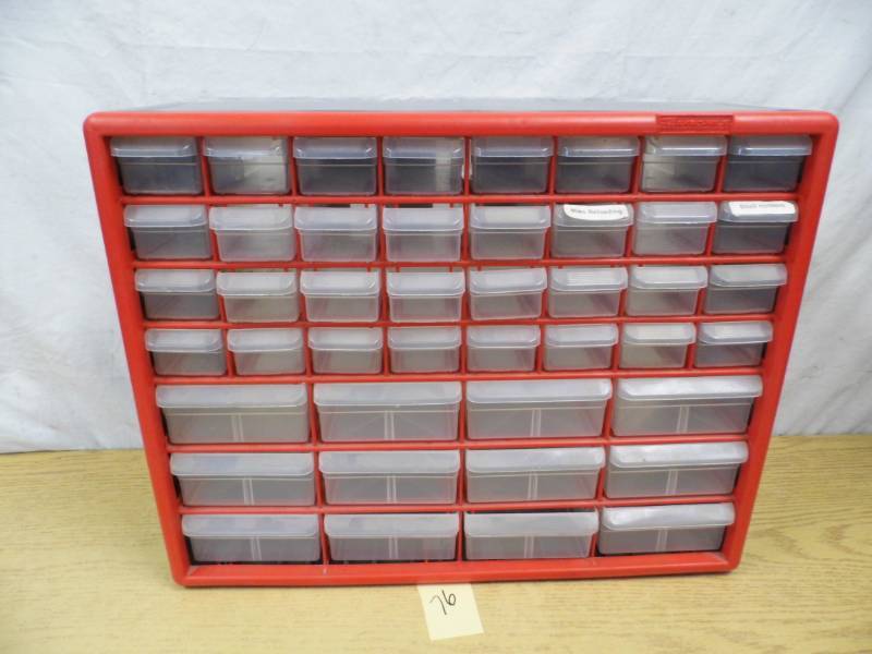 lot 76 image: Organizer