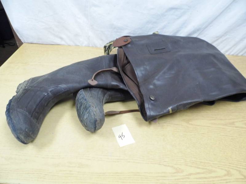 lot 95 image: Hodgman Waders