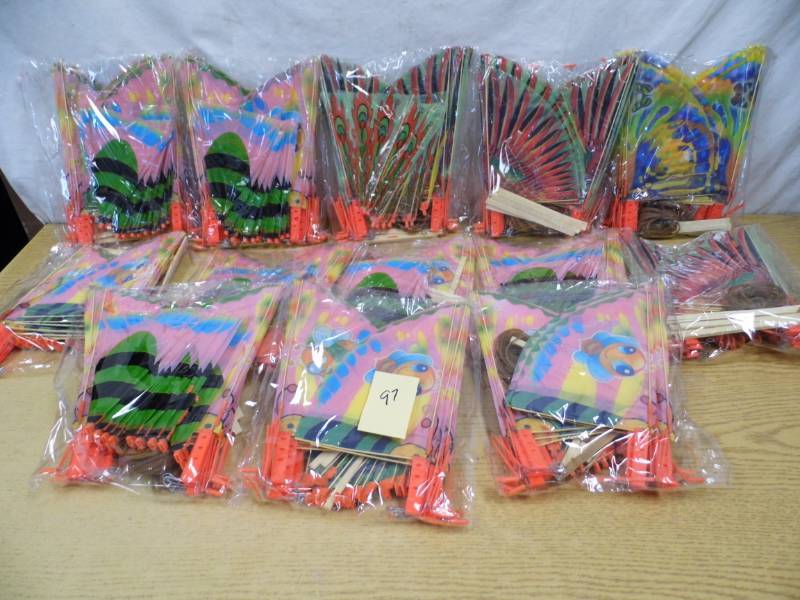 lot 97 image: Airplane Kits
