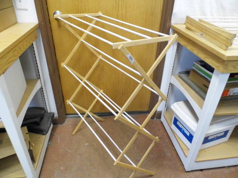 lot 103 image: Lot of 2 Drying Racks