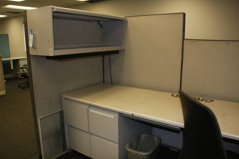 Lot of 2 Desk with Cubicle Panels, 2 Chairs, 2 Garbages, 2 Wall Cabinets Room 5