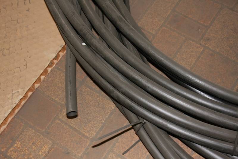Plastic Hose Approximately 200 Room 10