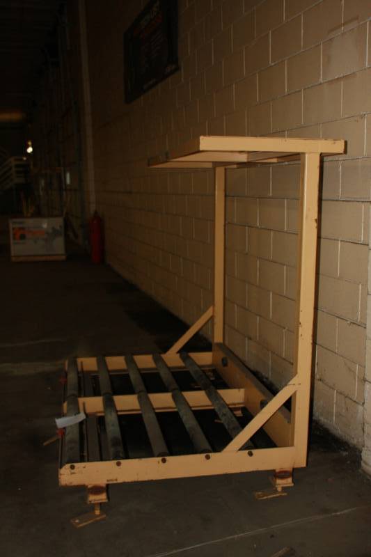 Yellow 2 Stall forklift battery Rack Room 12