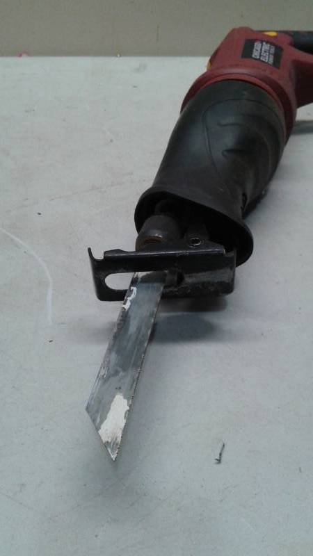 lot 19 image: Chicago Electric Reciprocating Sawzall, Used, Good Working Condition