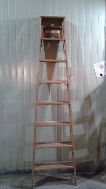 lot 28 image: Werner 8ft Wood Ladder, Good Condition