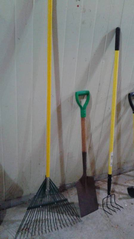 lot 45 image: Lot Of Garden Yard Tools - Rake, Other