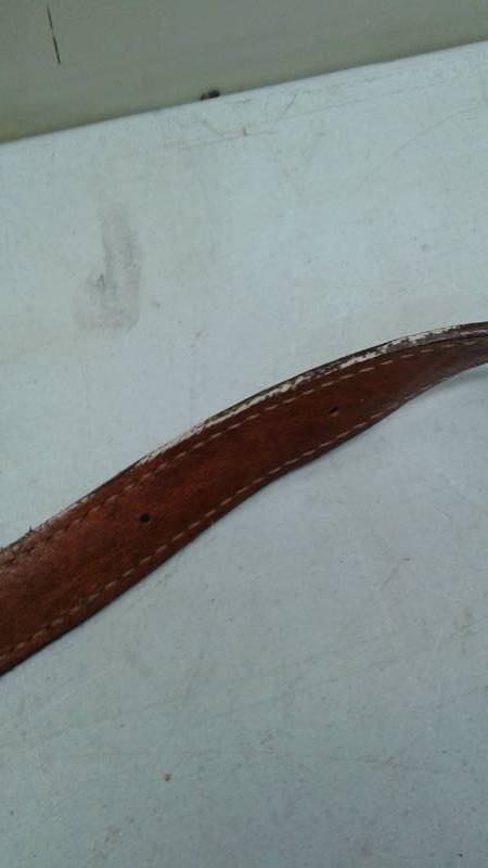 lot 70 image: Italian Pielle Leather Suit Case Bag, Used, Shows Wear