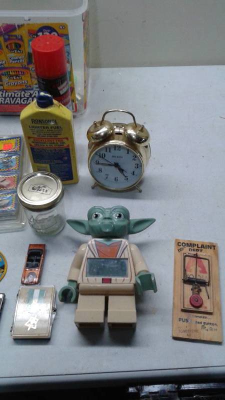 lot 102 image: Lot Of Small Collectibles, One Zippo Lighter
