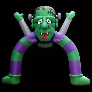 lot 16 image: 12 ft Halloween Monster with Flashing Archway Airblown Inflatable - New in Box