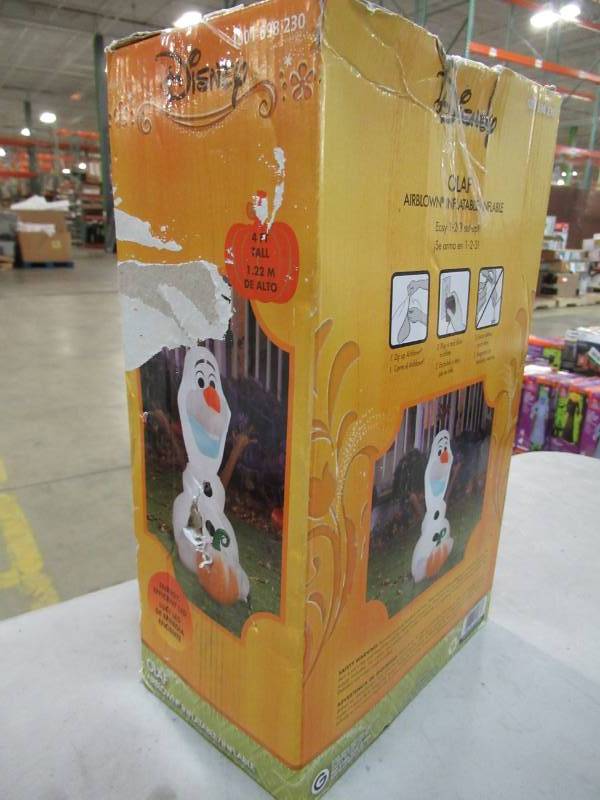 lot 25 image: Inflatable Disneys Olaf with Pumpkin Thanksgiving Halloween Yard Decoration Props, 3.5-foot Tall - New in Box