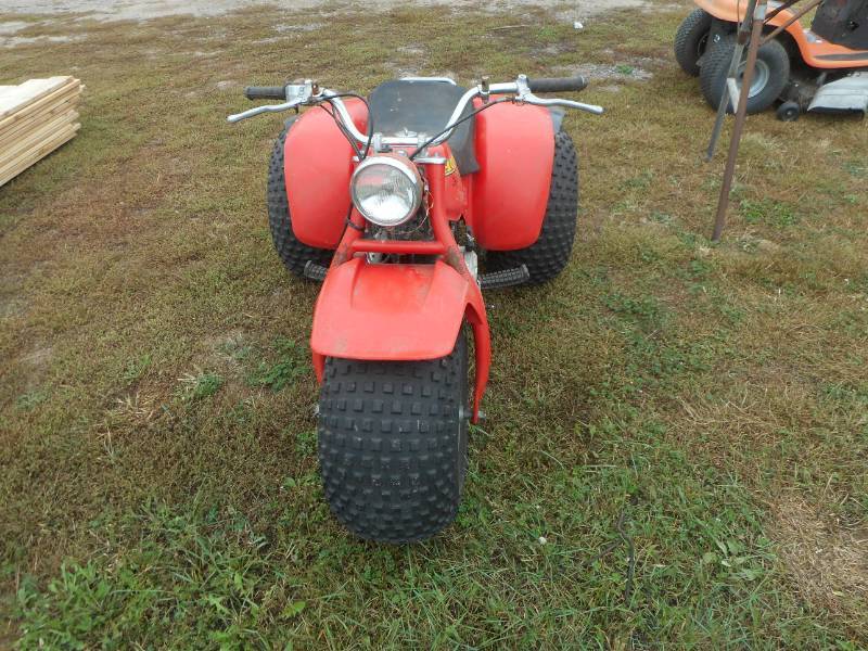 lot 5 image: Honda 3 Wheeler