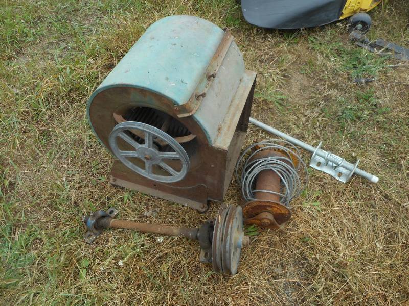 lot 24 image: Farm Tools