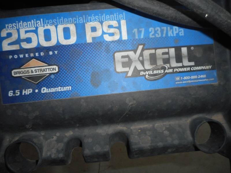 lot 11 image: Excell Pressure Washer