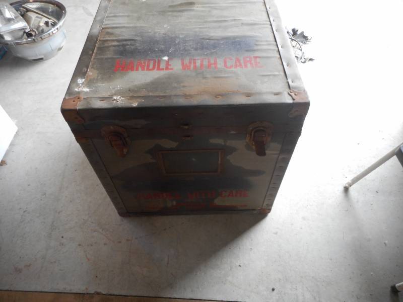 lot 16 image: Civil Defense BoxCooler