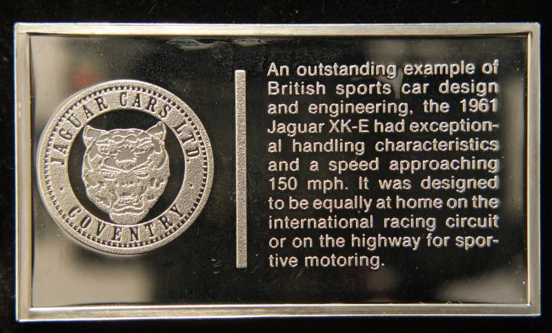 lot 38 image: VINTAGE 1961 JAGUAR 1000 GRAINS (2.08 TROY OZ) STERLING SILVER BAR