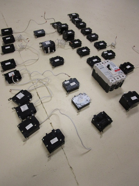 WIRED AND UNWIRED CIRCUIT BREAKERS