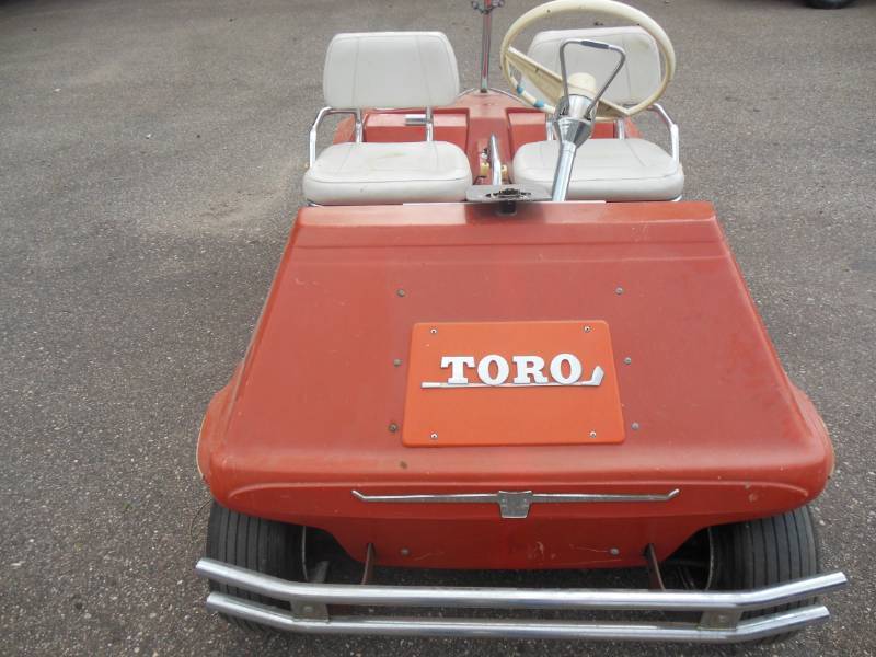 Toro golf cart, original but with n...