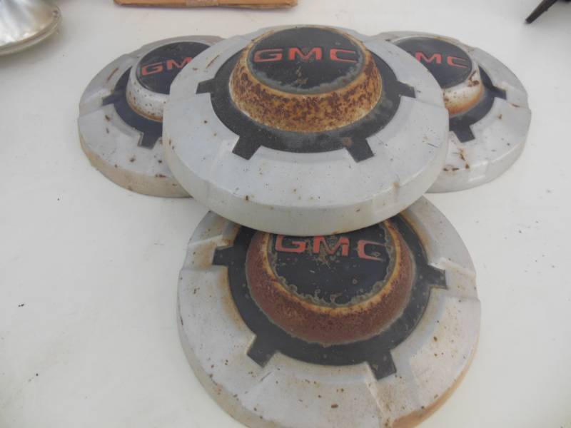 Set of 4 GMC Hubcaps...