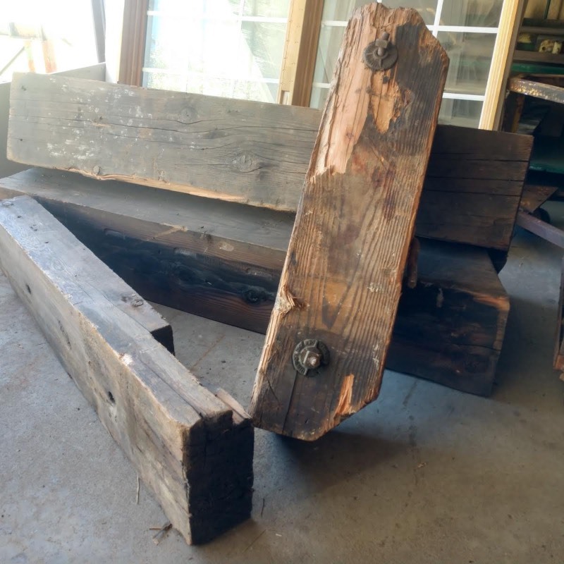 Reclaimed Wood Beams (5)