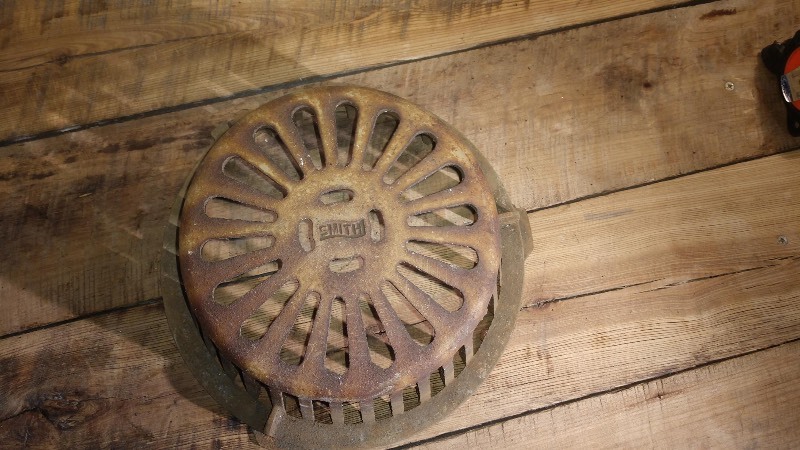 Vintage Smith Roof Drain Grate