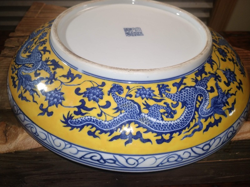Chinese Yellow and Blue Porcelain Charger w Writhing Dragons. Qianlong Mark
