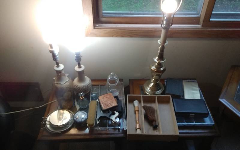 lot 14 image: Lot Of Vintage Lamps, Dresser Organizers, Coin Purses, Misc.