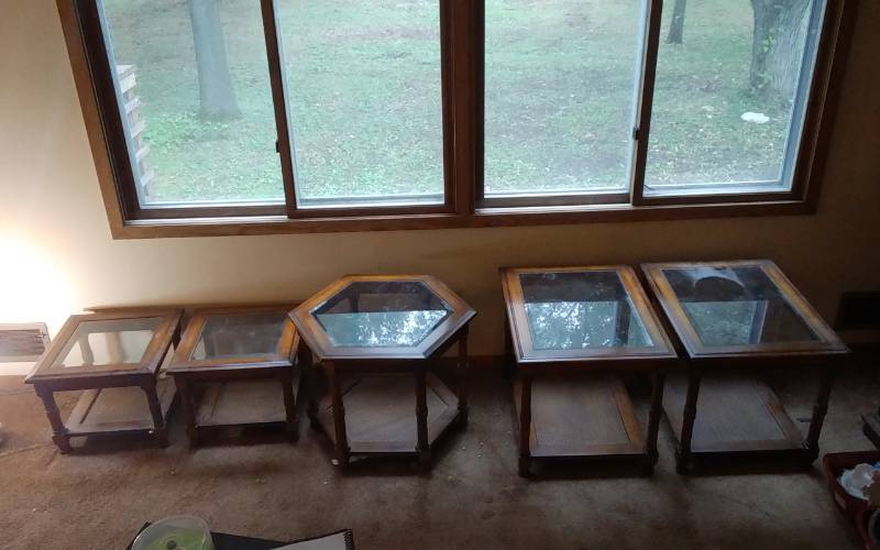 lot 15 image: Set Of 5 End Tables (Glass & Cane)