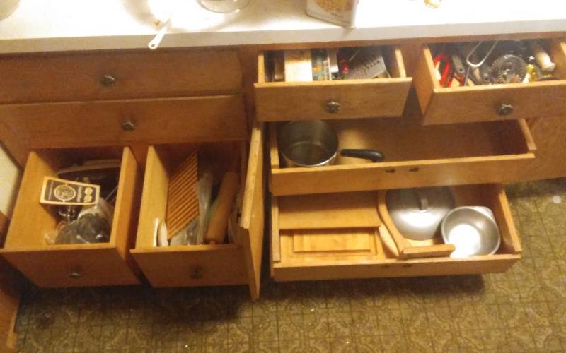 lot 50 image: Contents Of Cupboard, 2-Drawers Of Utensils, Hand Mixer Bring Boxes