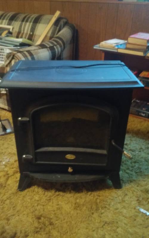 lot 69 image: Electric Fire Place Dynoplex 24x15x25 Down Stairs Bring Help To Load