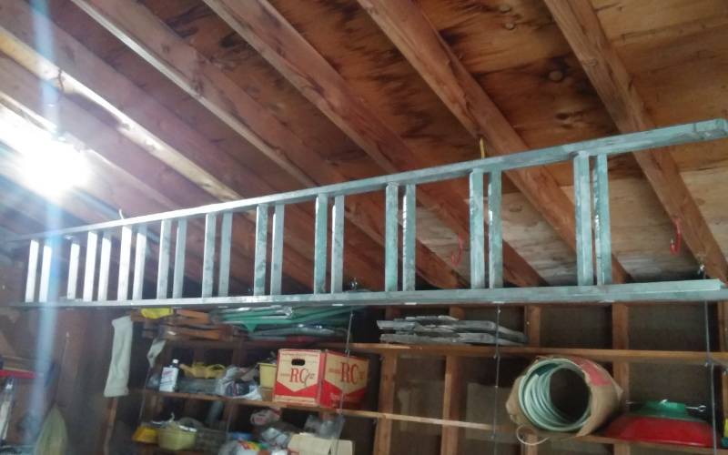 lot 97 image: 24 Ft. Aluminum Extension Ladder