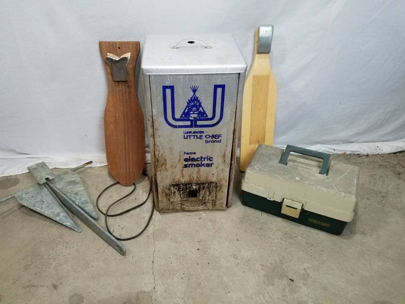 lot 14 image: Mix lot of fishing equipment and Little Chief Electric Smoker